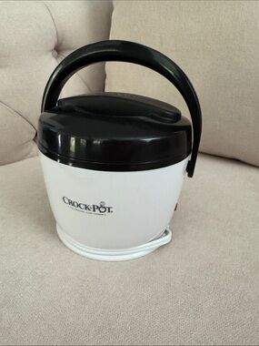 NWOT Crock-Pot Lunch Crock Food Warmer, White Black Medium